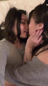 Asian Kissing Lesbians by sailorpluto