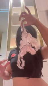 Ass shaking Ass clapping Knee high socks by bonn1e7hebunny