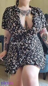 Big boobs Chubby Model by raviun0