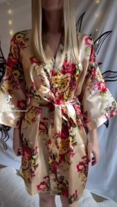 Blonde Robe Nice boobs by haileyhatezyou