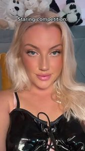 Blonde Seduction Solo by elsathora