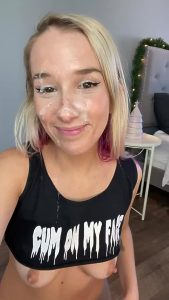 Boobs Cute Facial by cosmicstarlight