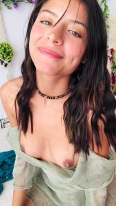 Boobs Latina Teen by RealAlicebluwu
