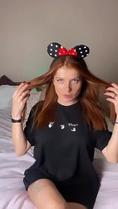 Boobs Pussy Tits by hannabaker