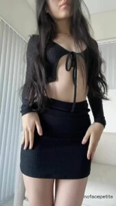 Brunette Skinny Challenge by nofacepetite
