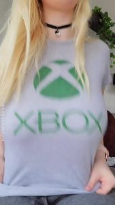 Chubby Choker Bouncing tits by sarahshaye