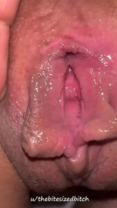 Close up Pussy Face down ass up by thebitesizedb