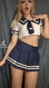 Dancing Cute Cosplay by pandadabs420