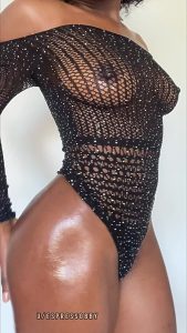 Ebony Bouncing tits Oiled by espressobby