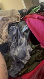 Fingering Touching pussy Selfie by tinyrealhuman