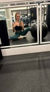 Flashing Gym Tits by queen6cillavip