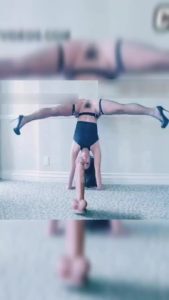 Hairy pussy Workout Beautiful by jaggi2255