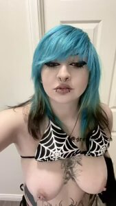 Informal Emo Naked boobs by gremlinbxtch