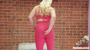 Milf Booty Dressing by michellexm
