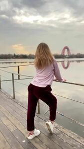 Milf Funny Shaking boobs by julia unicorn