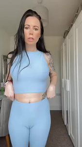 Milf Onlyfans Camel toe by misshjinked