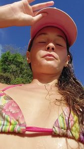 Natural Model Brunette by juicy tales