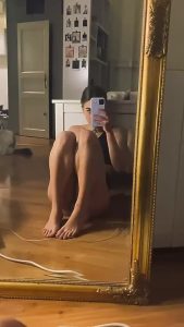 Onlyfans Teen Nude by margo levine