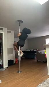 Pole dance Onlyfans Ebony by cookiegotcakes