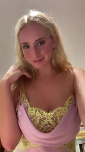 Shaking boobs See through Tit play by madisonmoores