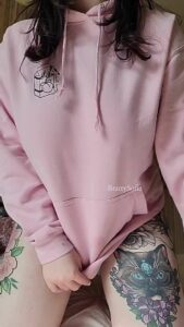 Showing boobs Pubic hair Touching boobs by brattysofia