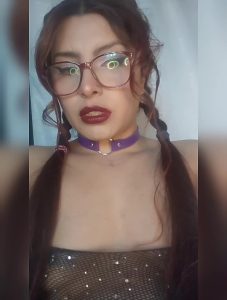 Small tits Glasses Fishnet by vero sweett