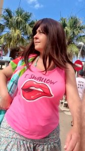 Street Woman Wife by chicktrainer