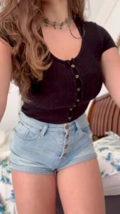 Strip Sexy Titty drop by your submissive doll