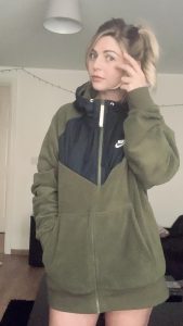Student British Petite by lillielucas