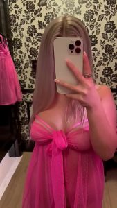 Teen Tease Public by smallblonde1