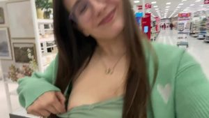 Upskirt Brunette Lactating by lillyvig