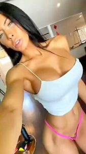 2 Freaks Shaking Tits