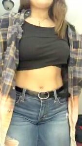 2 Hot Girls Show Big Boobs 3