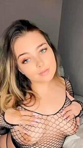 Amazing Adult Clip Vertical Video Hottest Pretty One 1
