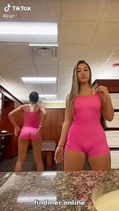 Amazing Xxx Movie Vertical Video Check Check It 1