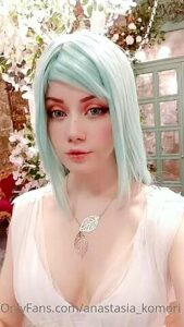 Anastasia Komori Teasing