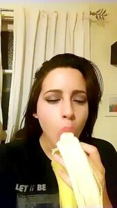 Banana Deepthroat