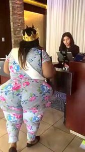 Bbw Going Out To Dinner