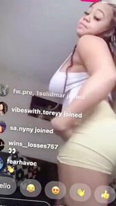 Big Boob Yella Bone Pyt