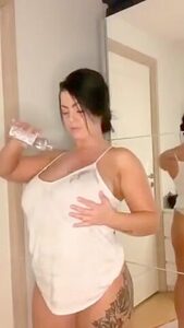 Big Tits Oil Play