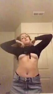 Chanelbaby10 Begging For Tips