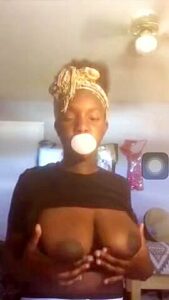 Chocolate Baddie Onna Scope