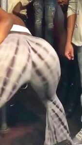 Club Ass 4