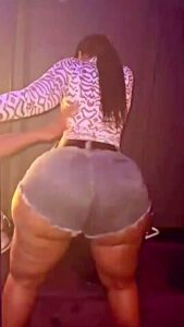 Crazy Xxx Movie Vertical Video Exclusive Full Version