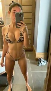 Crazy Xxx Video Vertical Video Exotic Check It Angie Varona