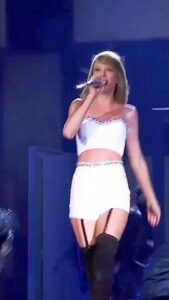 Excellent Adult Clip Vertical Video Hottest Like In Your Dreams With Taylor Swift