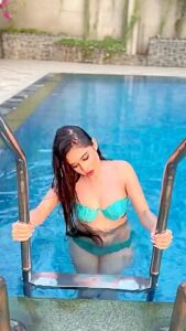 Excellent Adult Clip Vertical Video Wild Take A Look