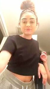Friends Flashing