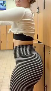 Gym Lady With Huge Ass