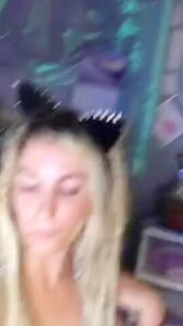 Hot Blondie Masturbation 3